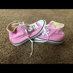 Pink Converse 8.5